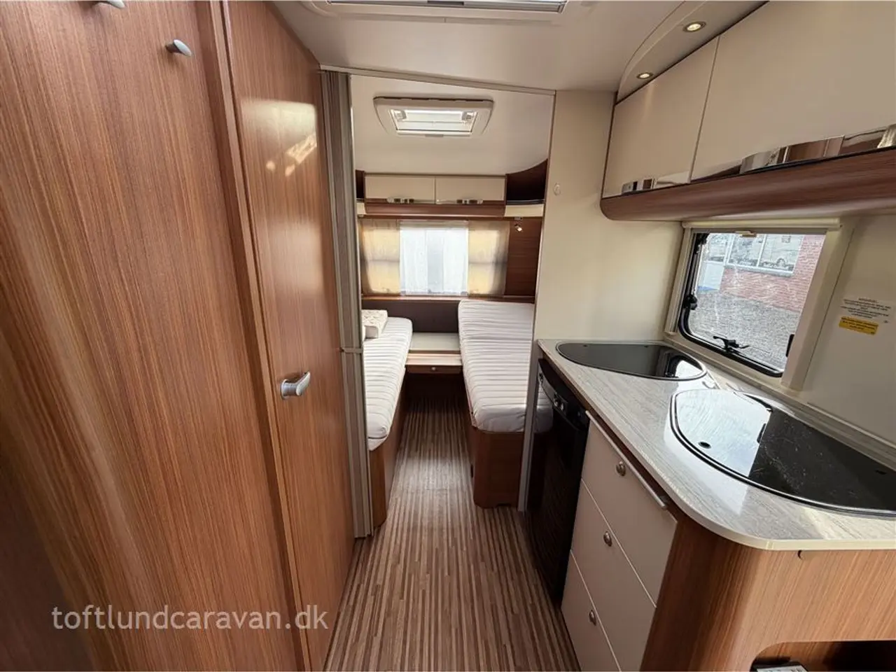 Billede 12 - 2014 - Adria Adora 472 LU Populær letvægts-vogn med enkeltsenge + mover mv.