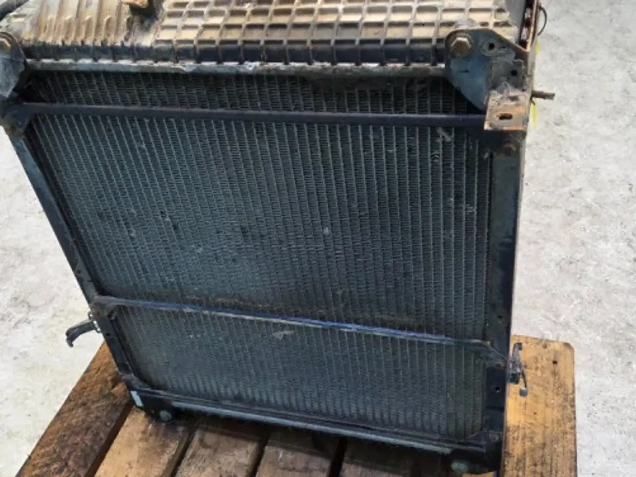 Billede 14 - Massey Ferguson 6260 Køler 3781115M1