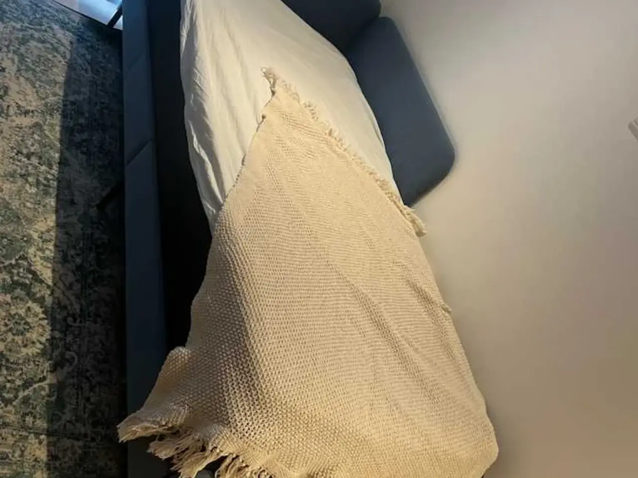 Billede 2 - IKEA seng med ekstra madras 