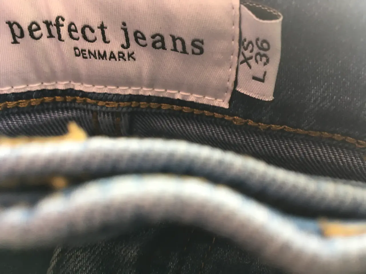 Billede 3 - Perfect Jeans, RegularXS i den flotte farve Rivers