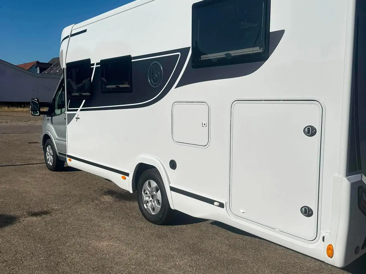 Billede 4 - Benimar tessoro t468