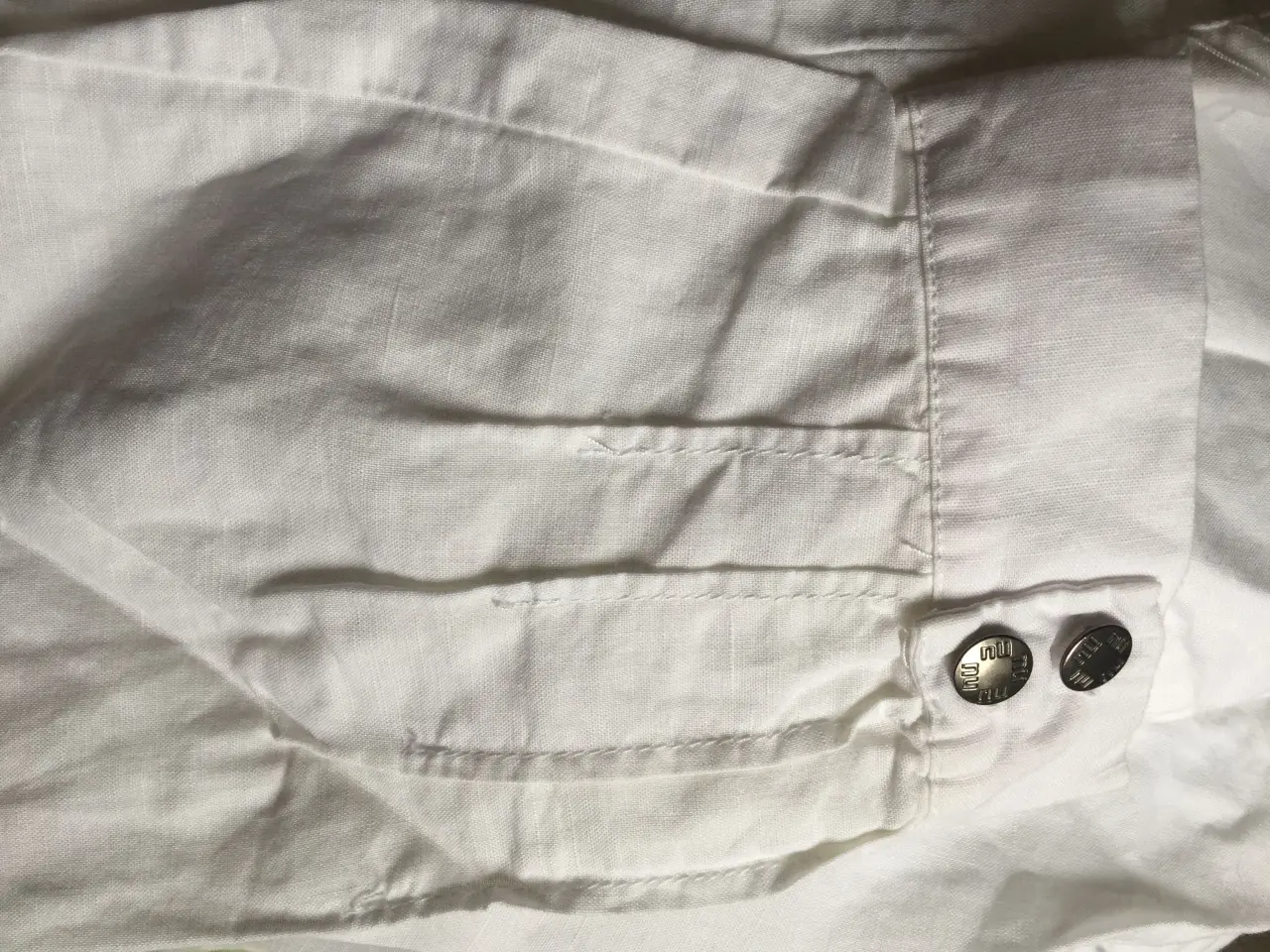 Billede 5 - NEDSAT: Super flot bluse eller jakke, helt ny