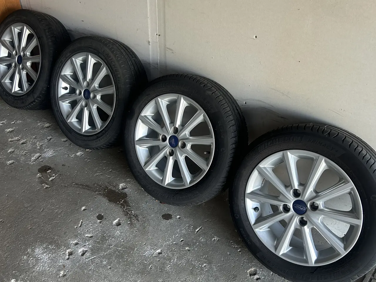 Billede 2 - Ford Fiesta Alufælge
