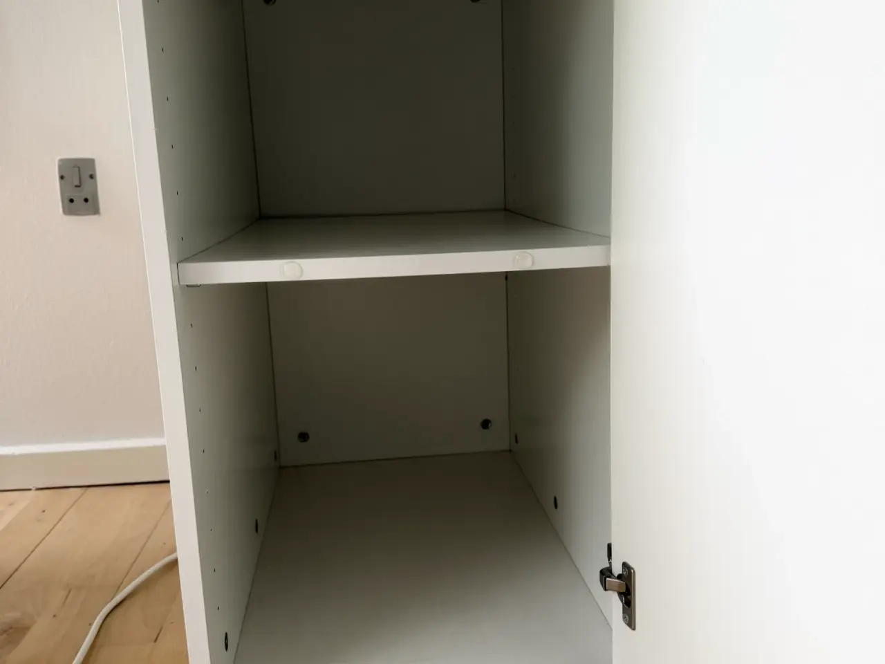 Billede 4 - Skrivebord med opbevaring