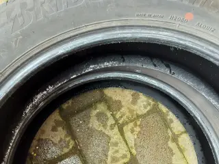 Bridgestone 4 sommerdæk ialt 500,-