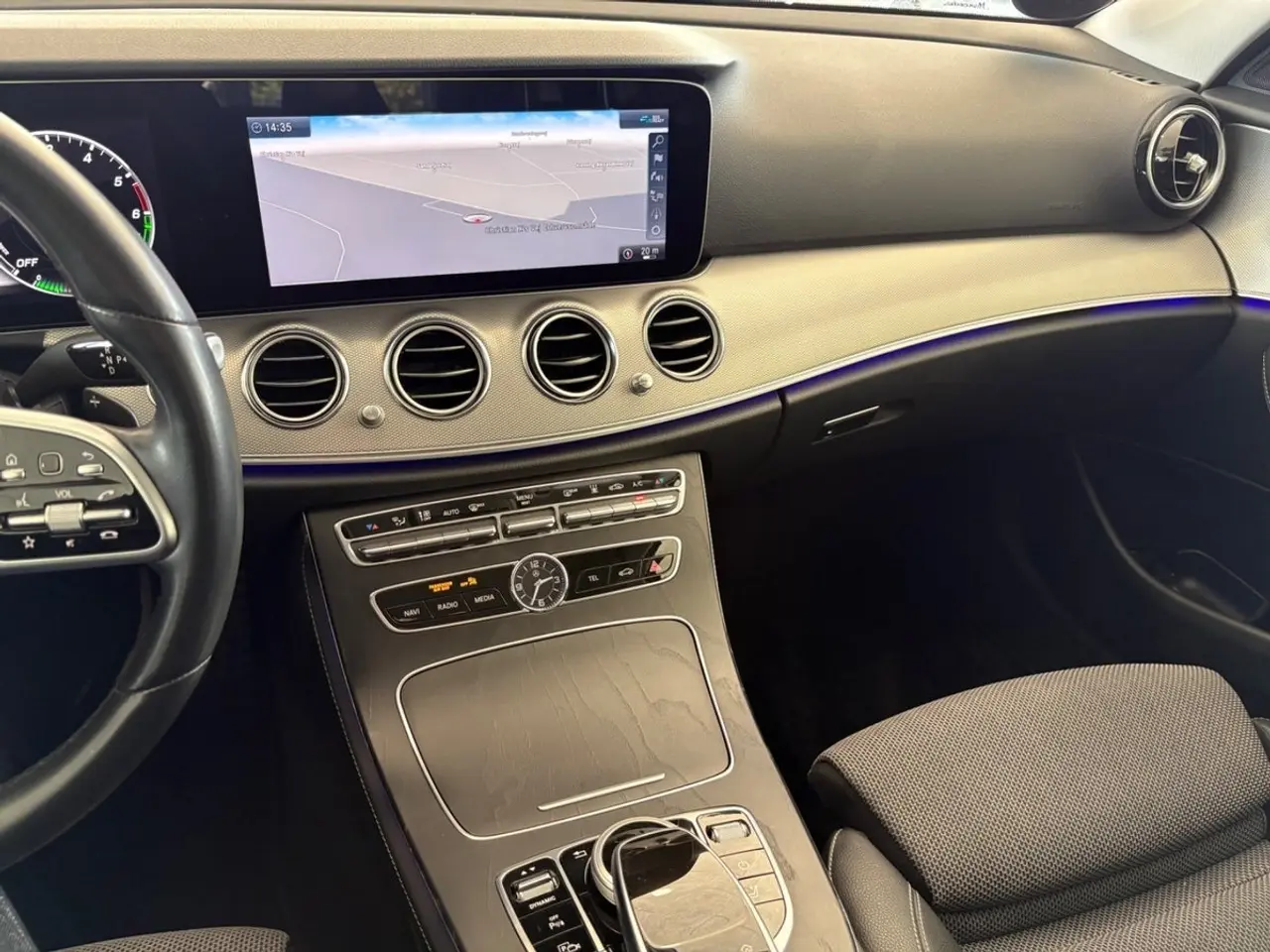Billede 10 - Mercedes E300 de 2,0 Avantgarde stc. aut.