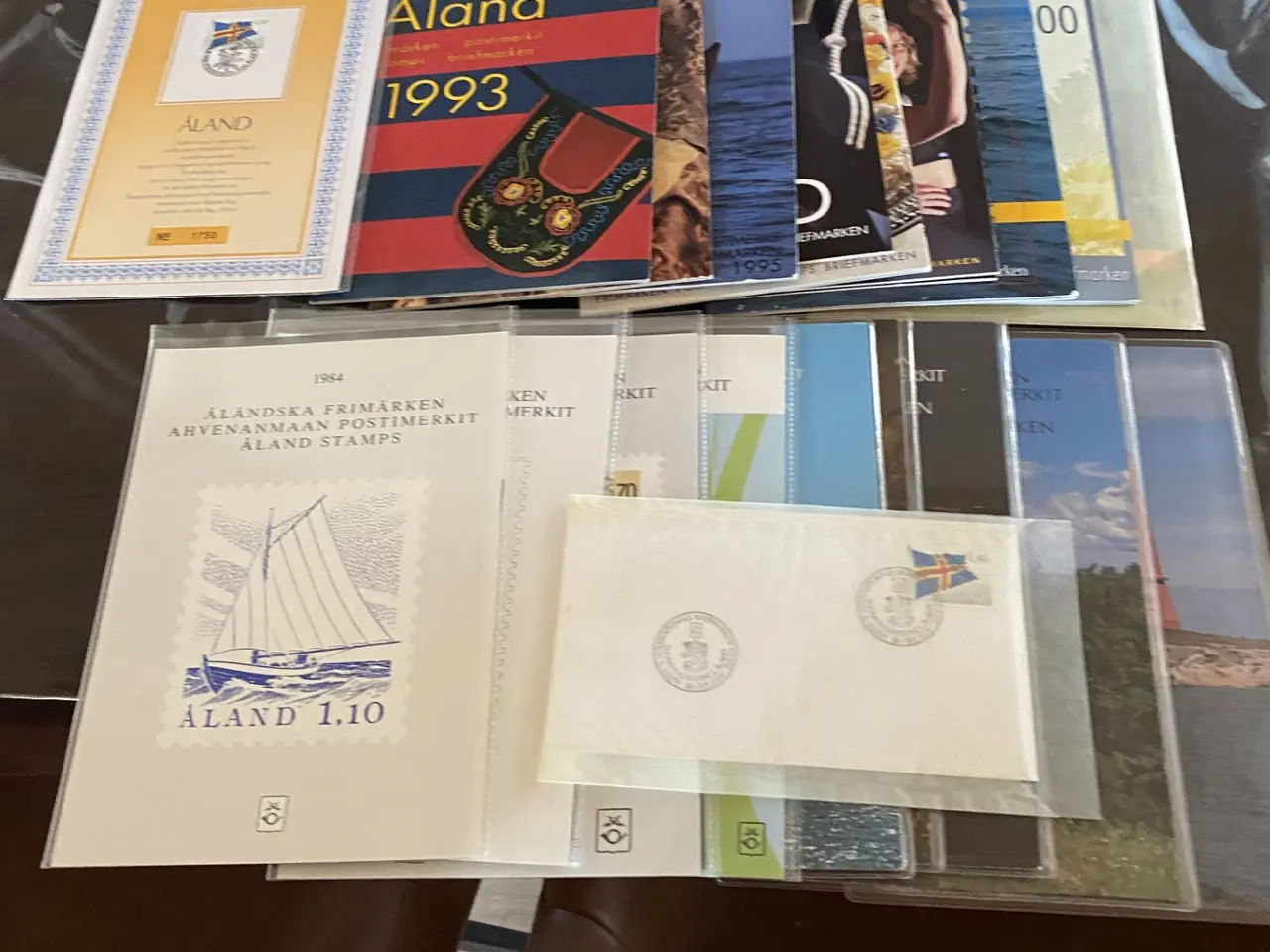 Billede 1 - Åland Årsmapper fra 84-2001