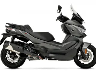 Voge SR3
