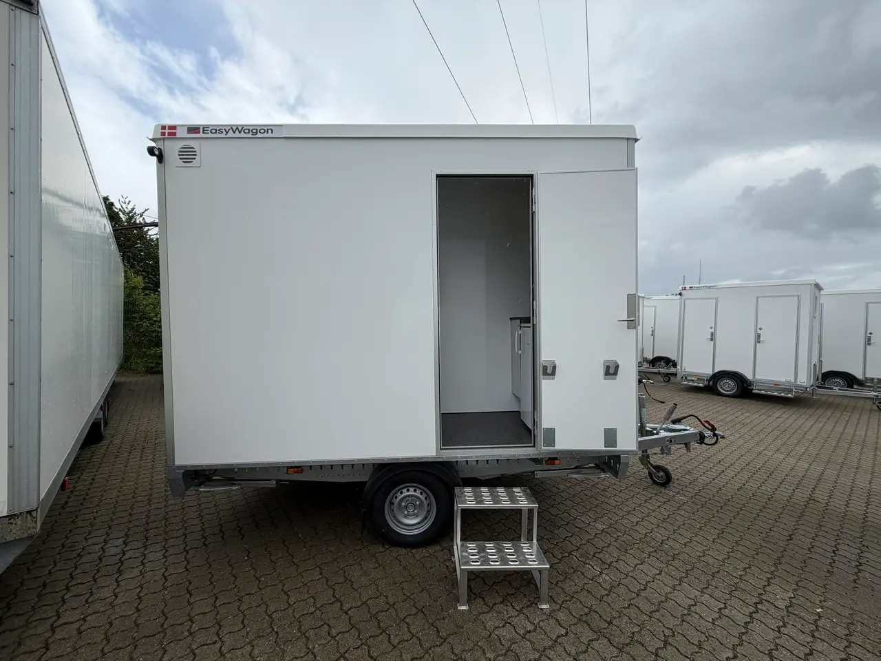 Billede 9 - TYPE 320: 4 PERSONERS SPISEVOGN-KONTOR MED TOILET