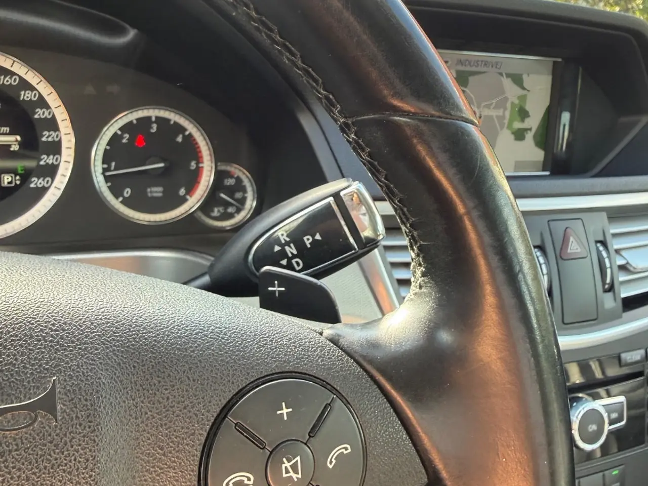Billede 9 - Mercedes E200 2,2 CDi Elegance stc. aut.