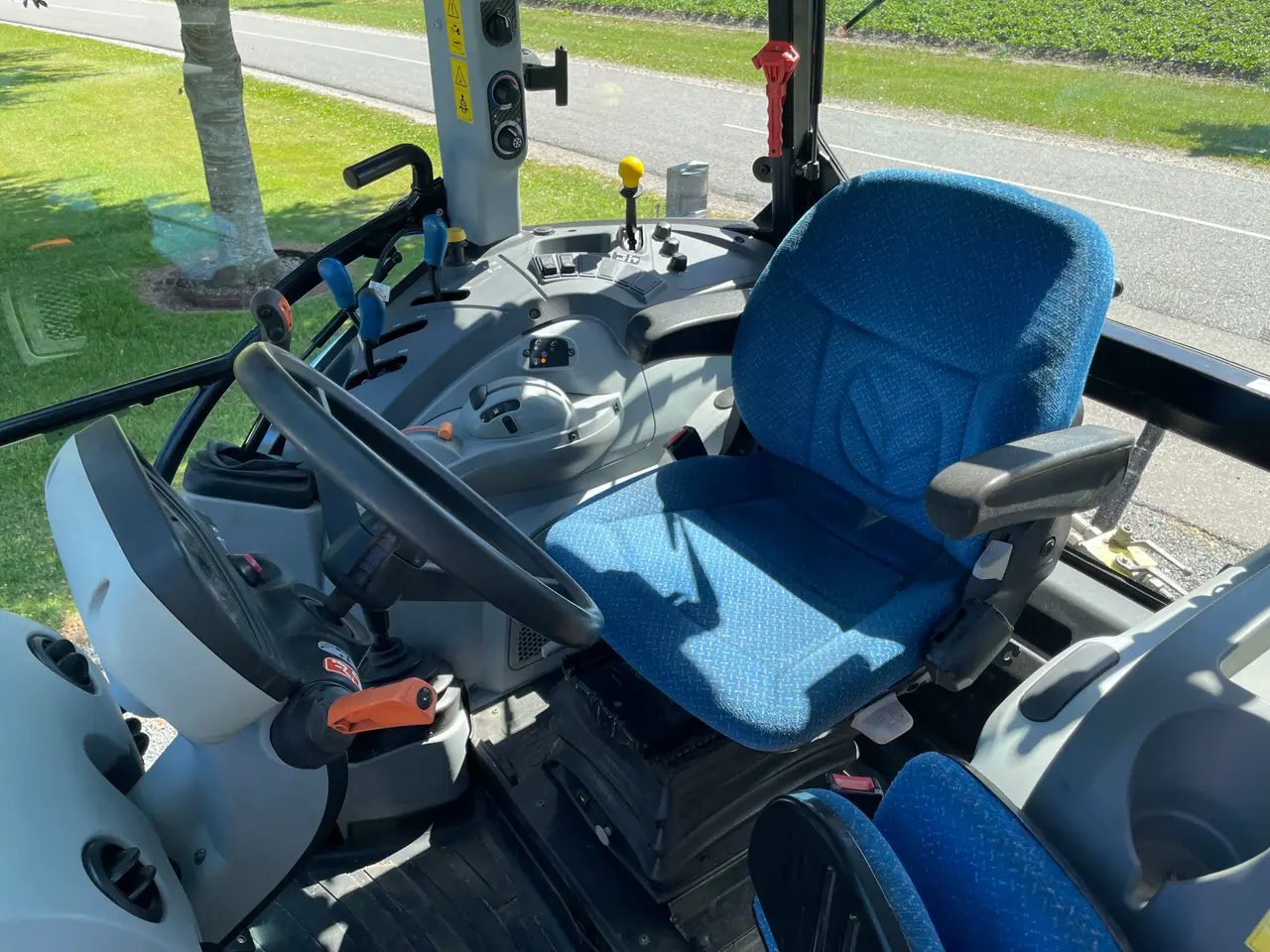 Billede 9 - New Holland T 4.95