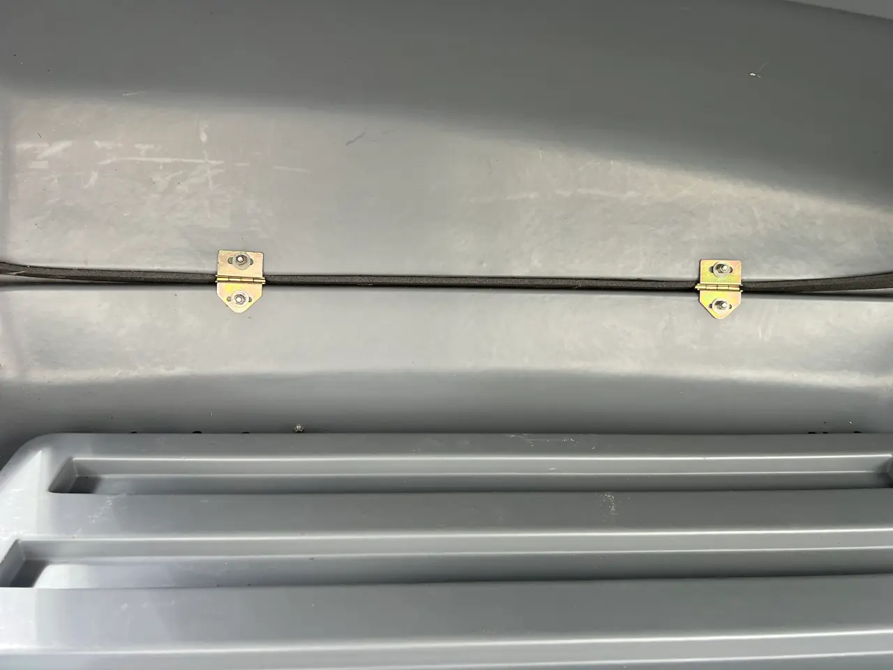 Billede 5 - 🚗 Stor grå tagboks til bil
