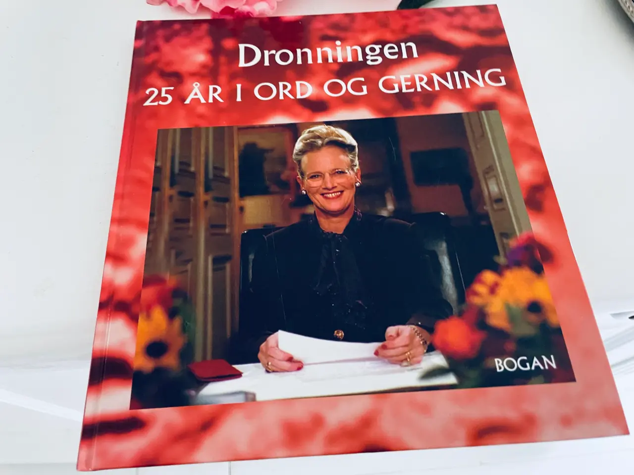 Billede 1 - Dronningen 25 år i ord og gerning