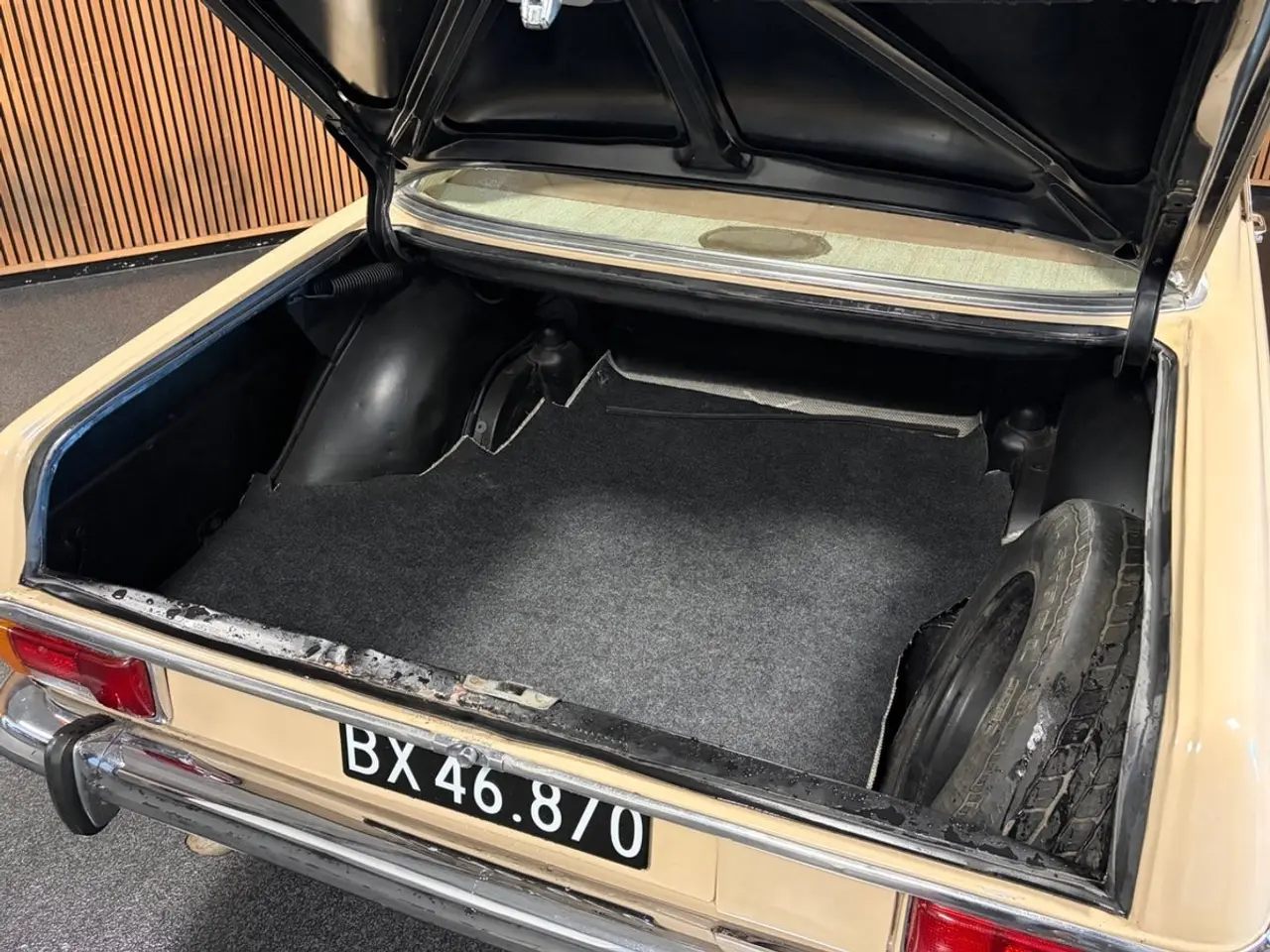 Billede 18 - Mercedes 250 CE 2,5 Coupé aut.