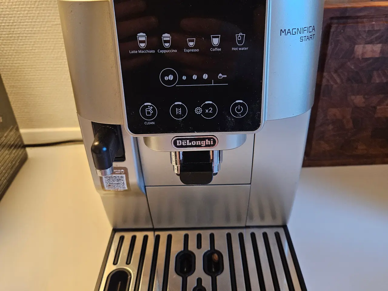 Billede 1 - Delonghi Magnifica Start.
