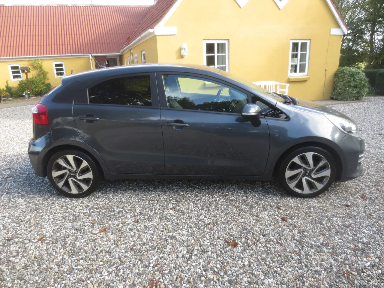 Billede 5 - Pæn Kia Rio 1.2 i År 16 Nysynet.