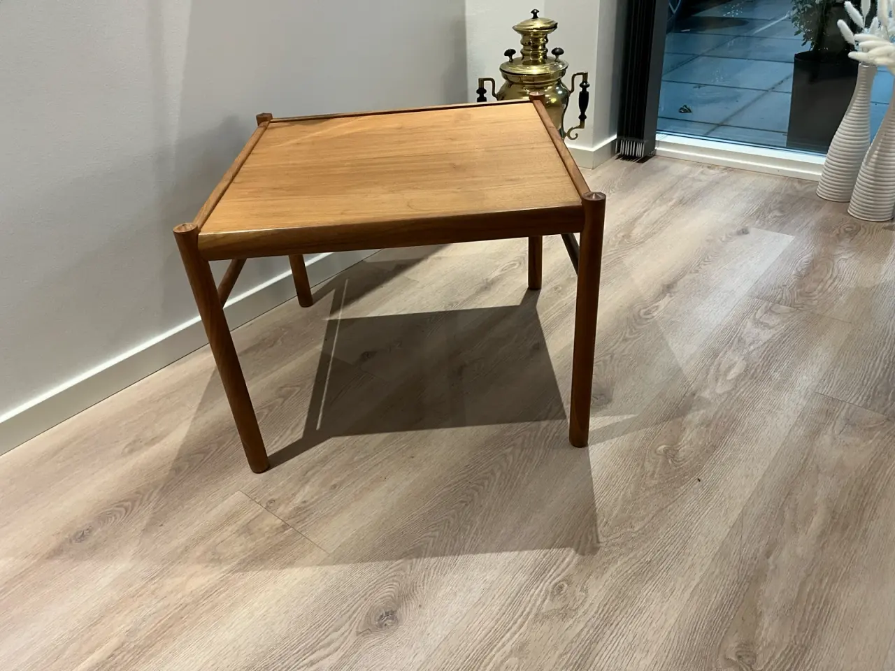 Billede 8 - Designer Ole Wanscher Sofabord i olieret valnød.