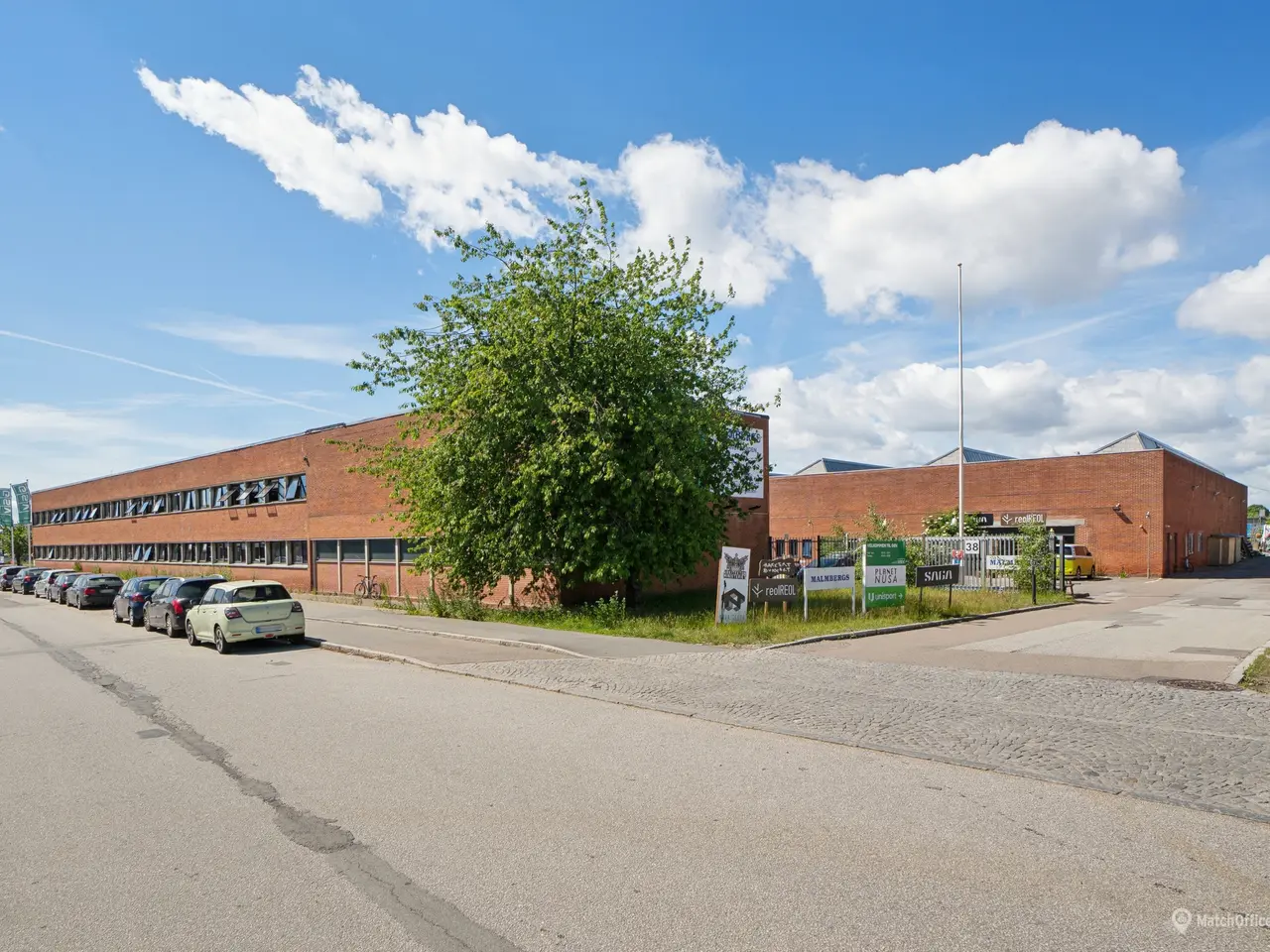 Billede 5 - 500 Meter til Metro: Lyst og åbne kontorlandskaber med egne parkeringsarealer