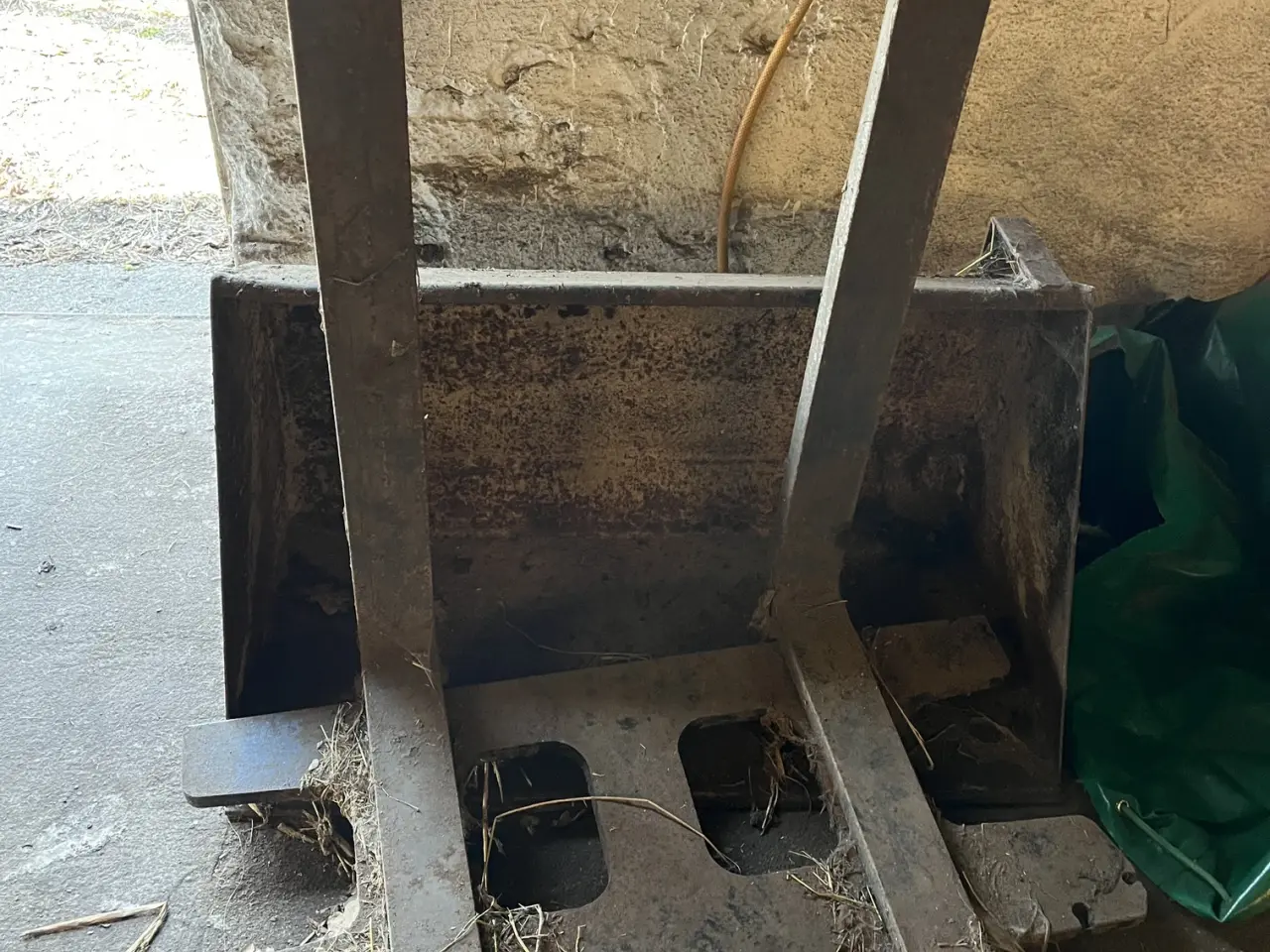 Billede 2 - Avant staldkat LS 60