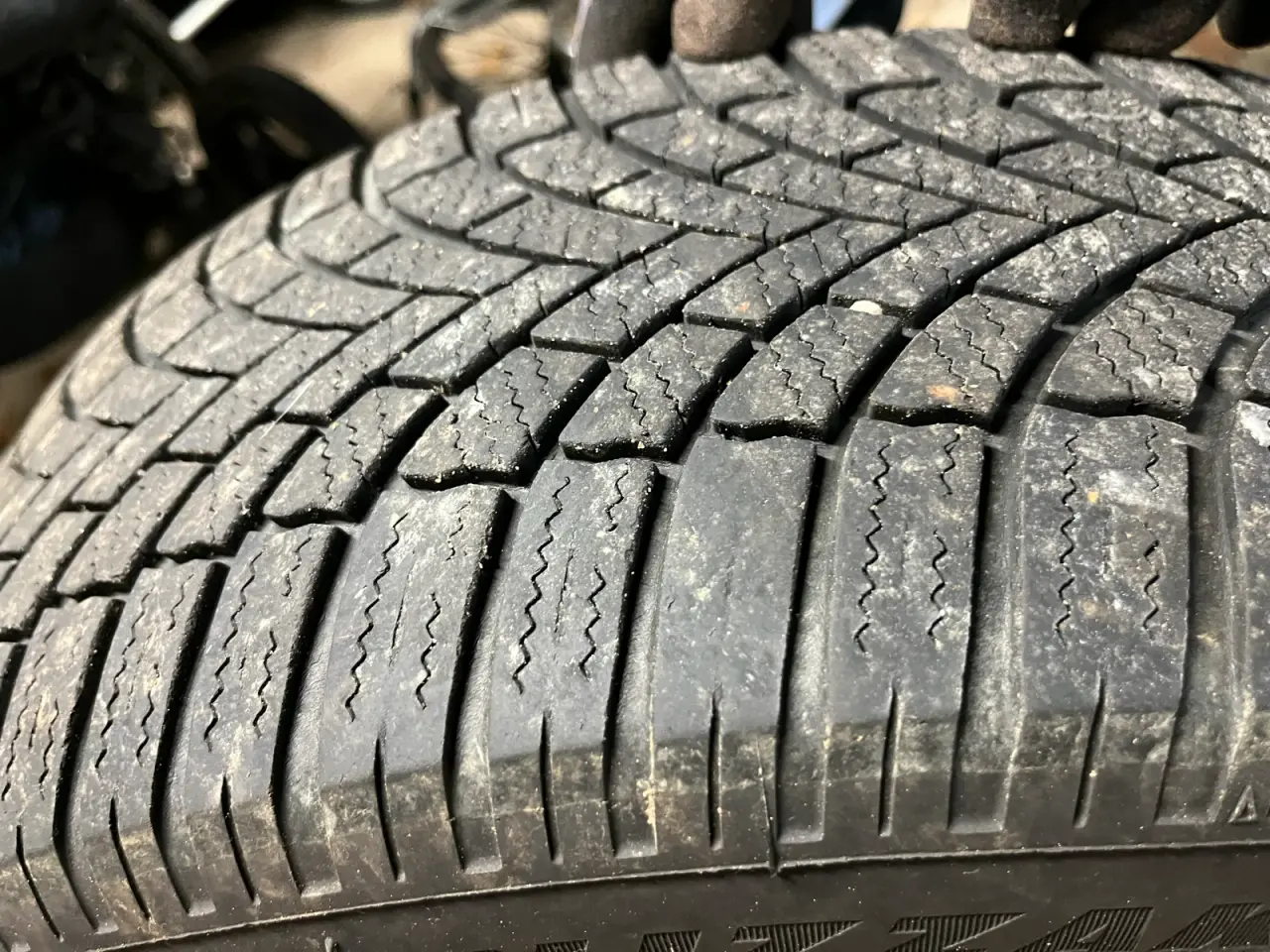 Billede 4 - Bridgestone vinterdæk, Renault Capture
