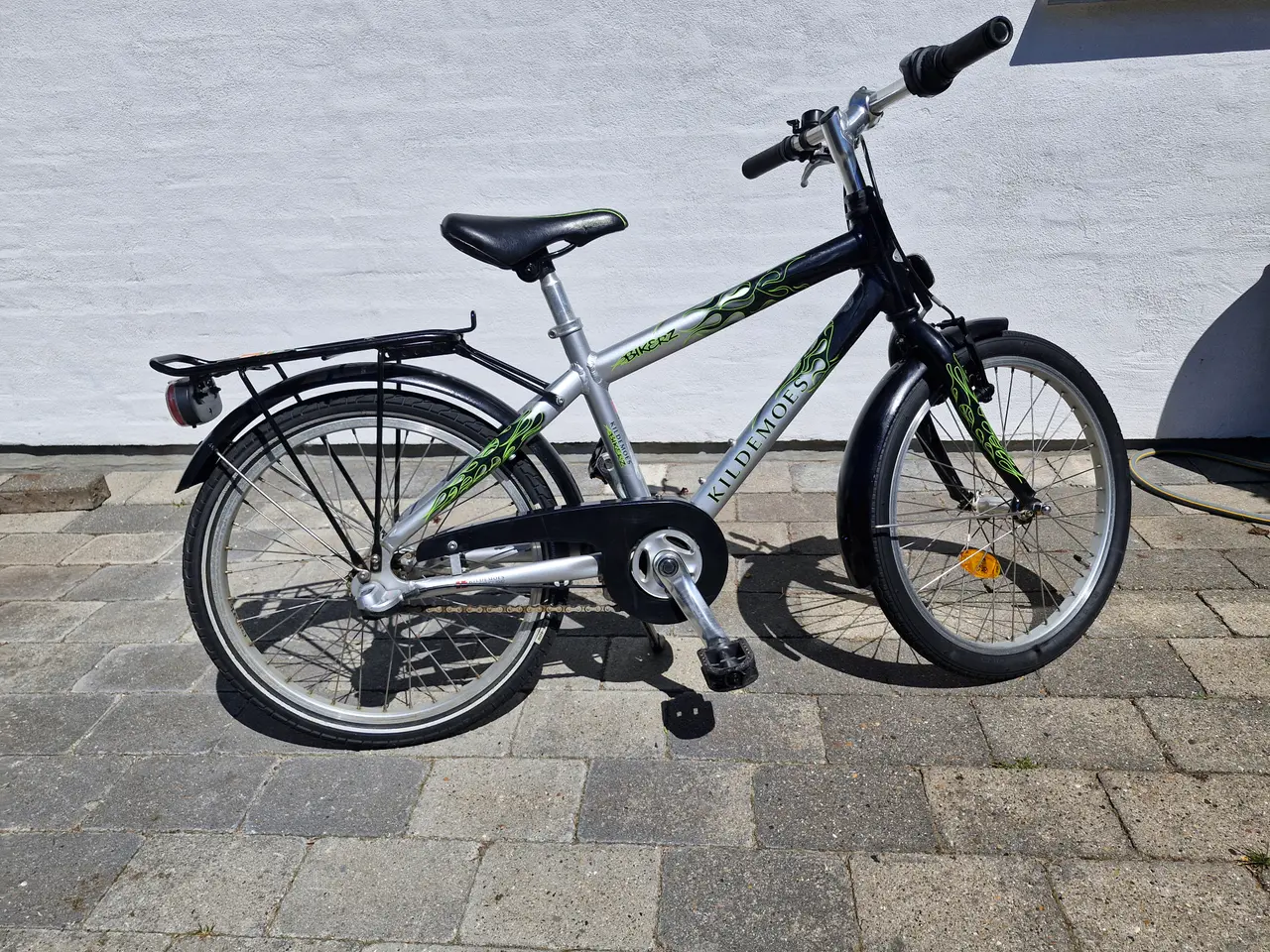 Billede 1 - MEGET VELHOLDT KILDEMOES DRENGECYKEL 20"