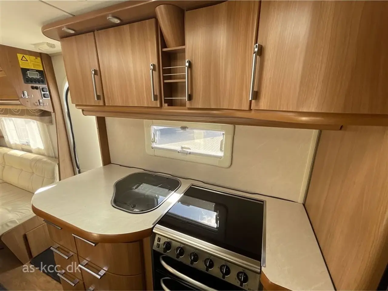 Billede 9 - 2009 - Kabe Royal 720