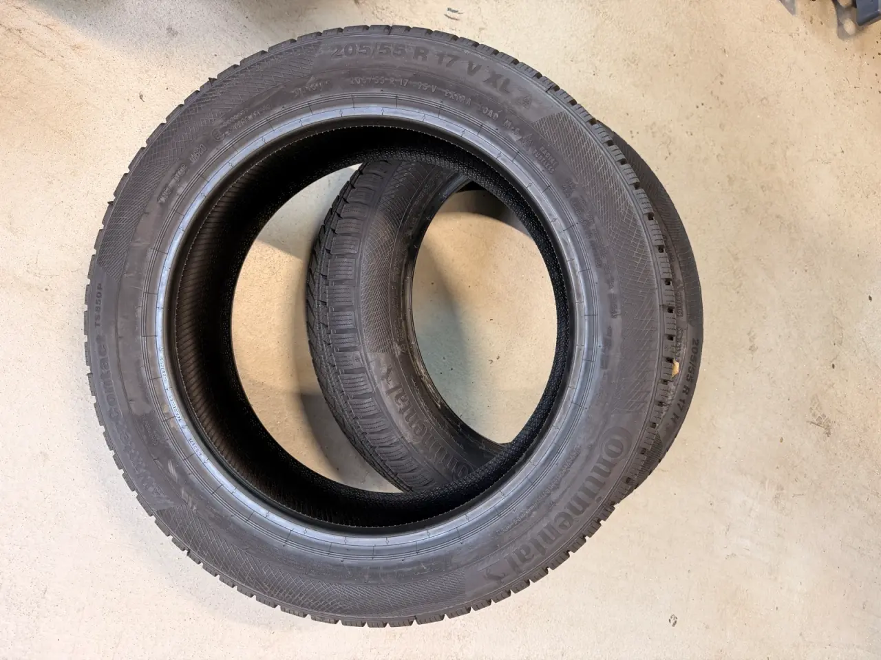 Billede 2 - 205/55-17 Continental vinterdæk