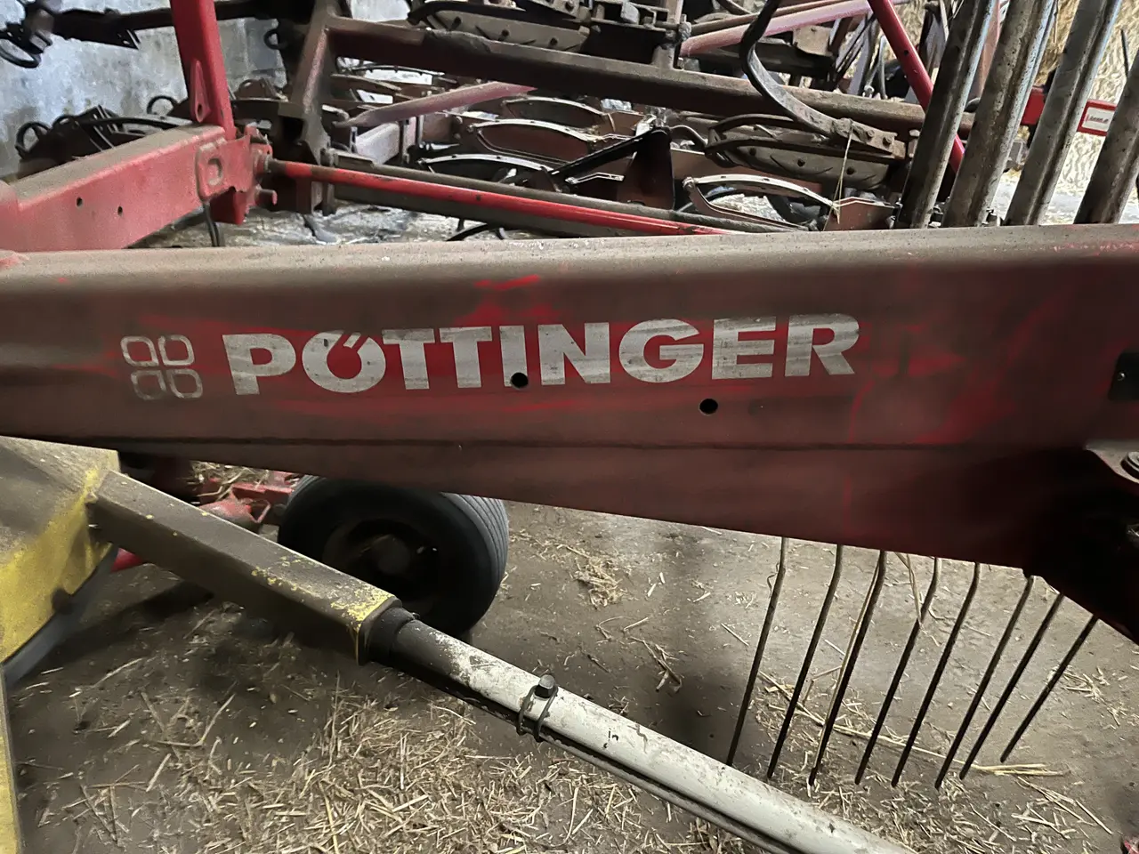 Billede 4 - Rigtig fin Pöttinger Rive