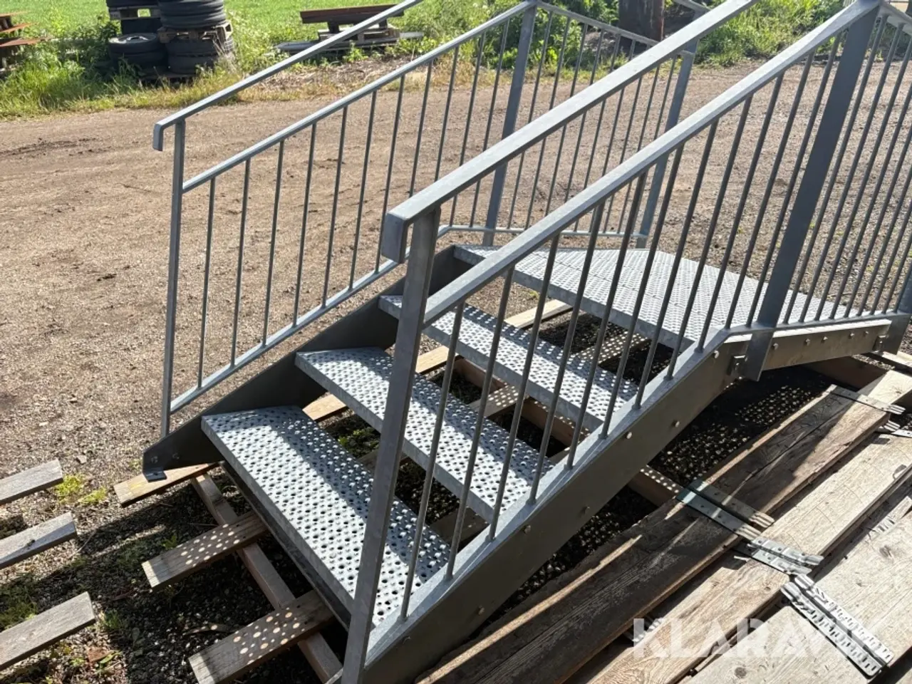 Billede 8 - Trappe galvaniseret