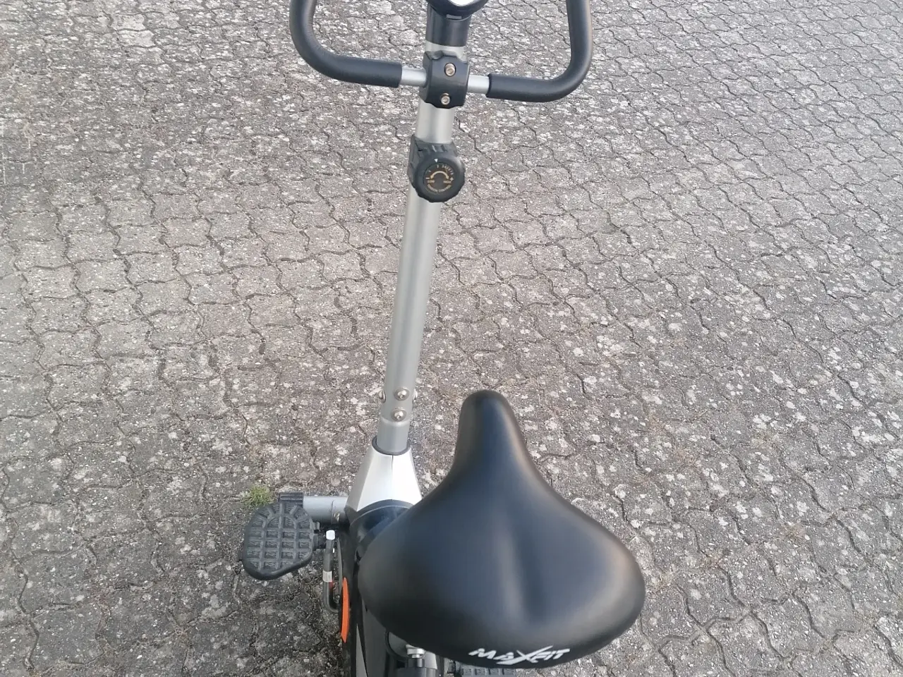 Billede 3 - Velholdt MaxFit Motionscykel