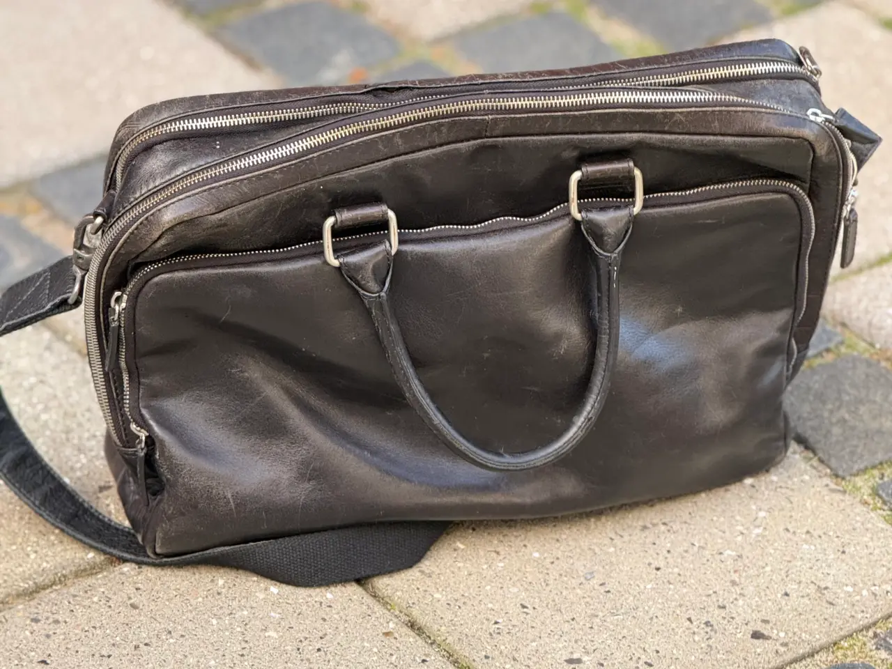 Billede 2 - Sort Skind arbejdstaske 