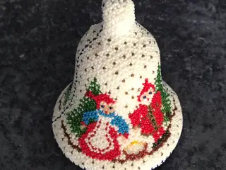 Juleklokke i perler