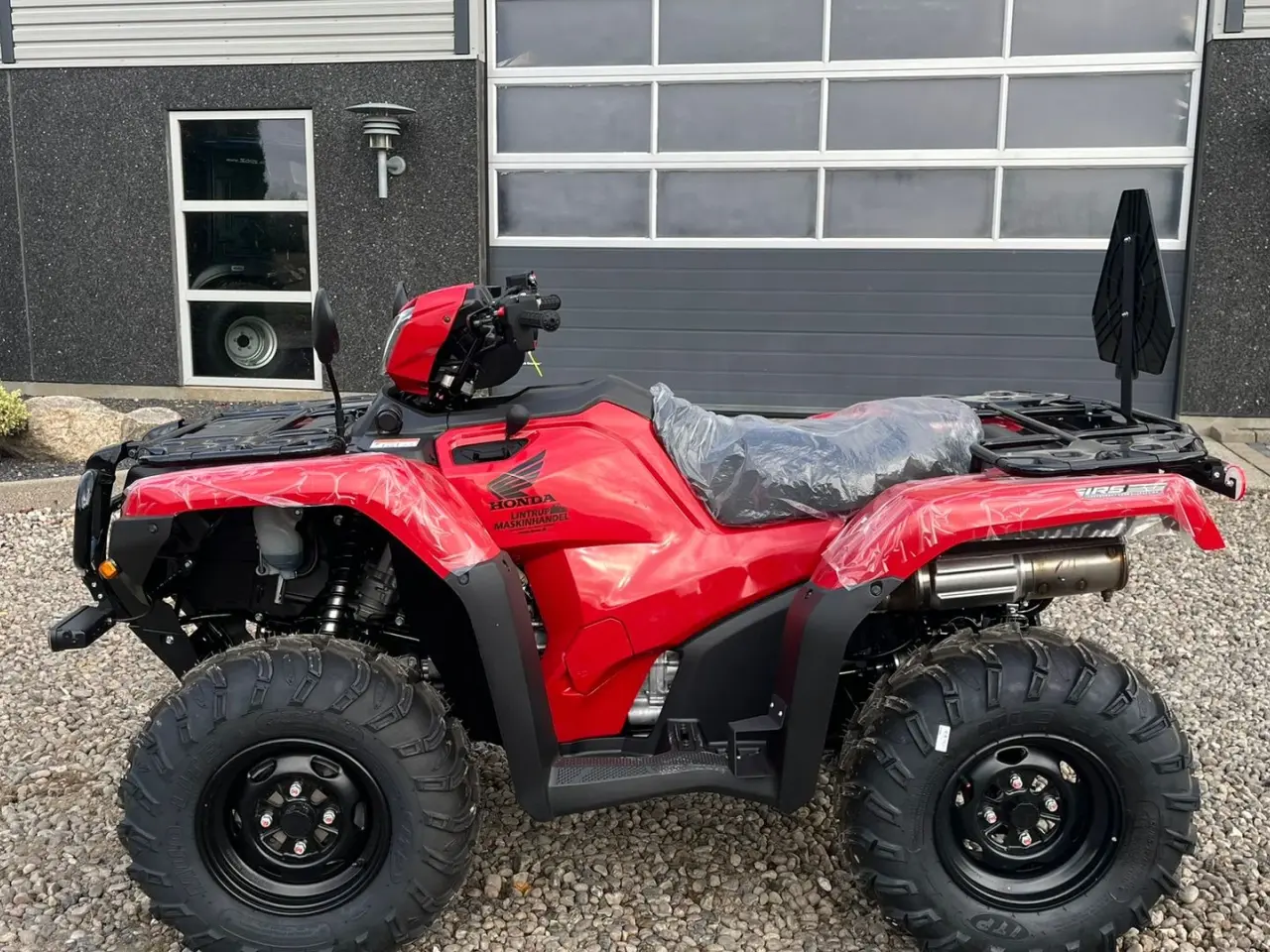 Billede 4 - Honda TRX 520 FA Traktor. STORT LAGER AF HONDA ATV. Vi hjælper gerne med at levere den til dig, og bytter gerne. KØB-SALG-BYTTE se mere på www.limas.dk