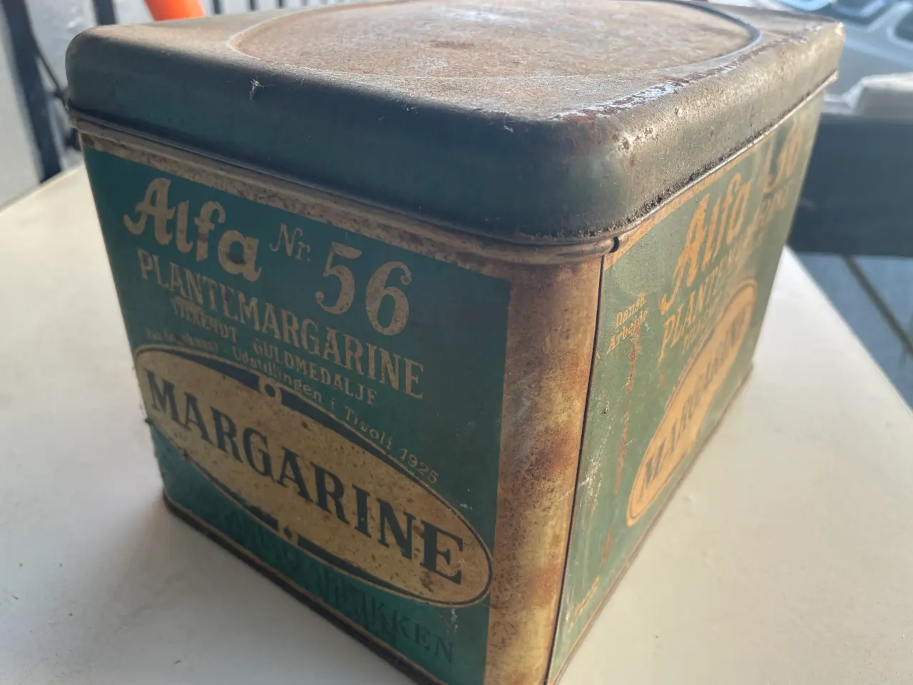 Billede 1 - Vintage metalkasse