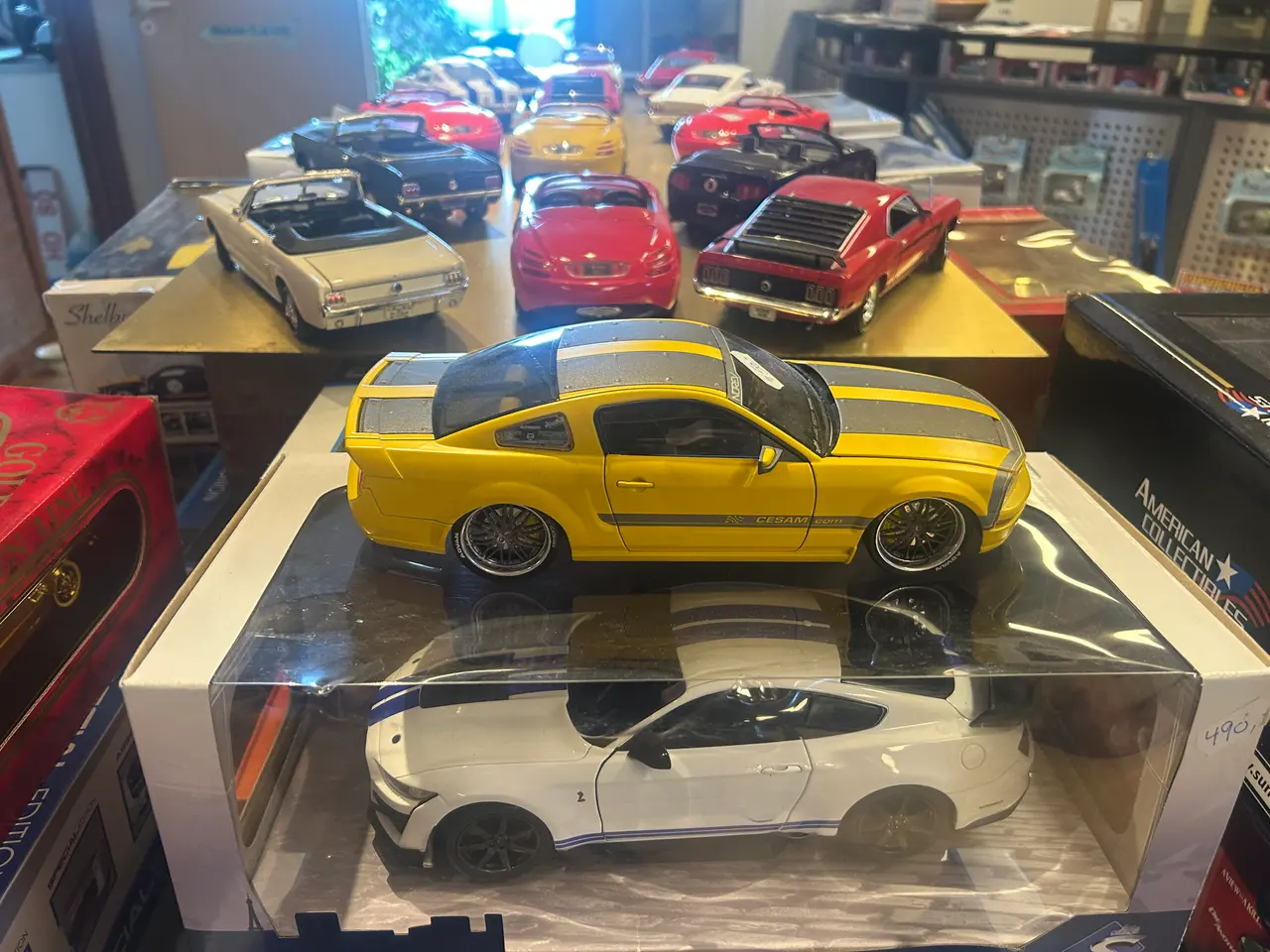 Billede 1 - FORD MUSTANG 1:18 Modelbiler