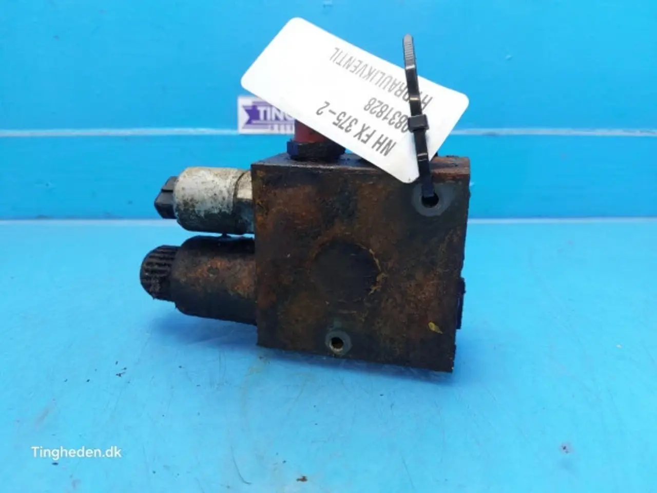 Billede 8 - New Holland FX375 Hydraulikventil 9831828