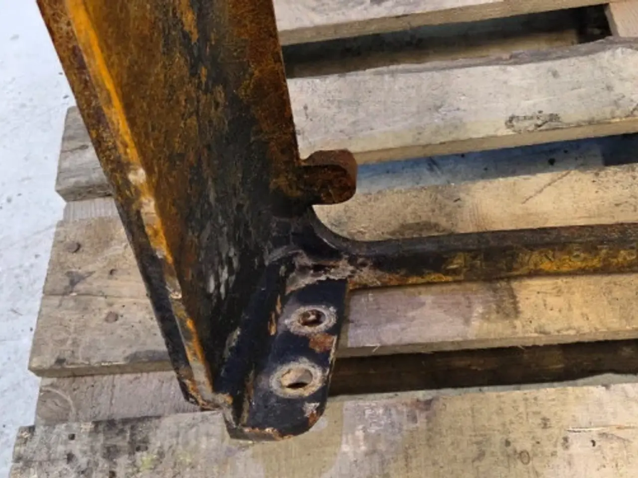 Billede 7 - New Holland LB110 Dæksel 85801362