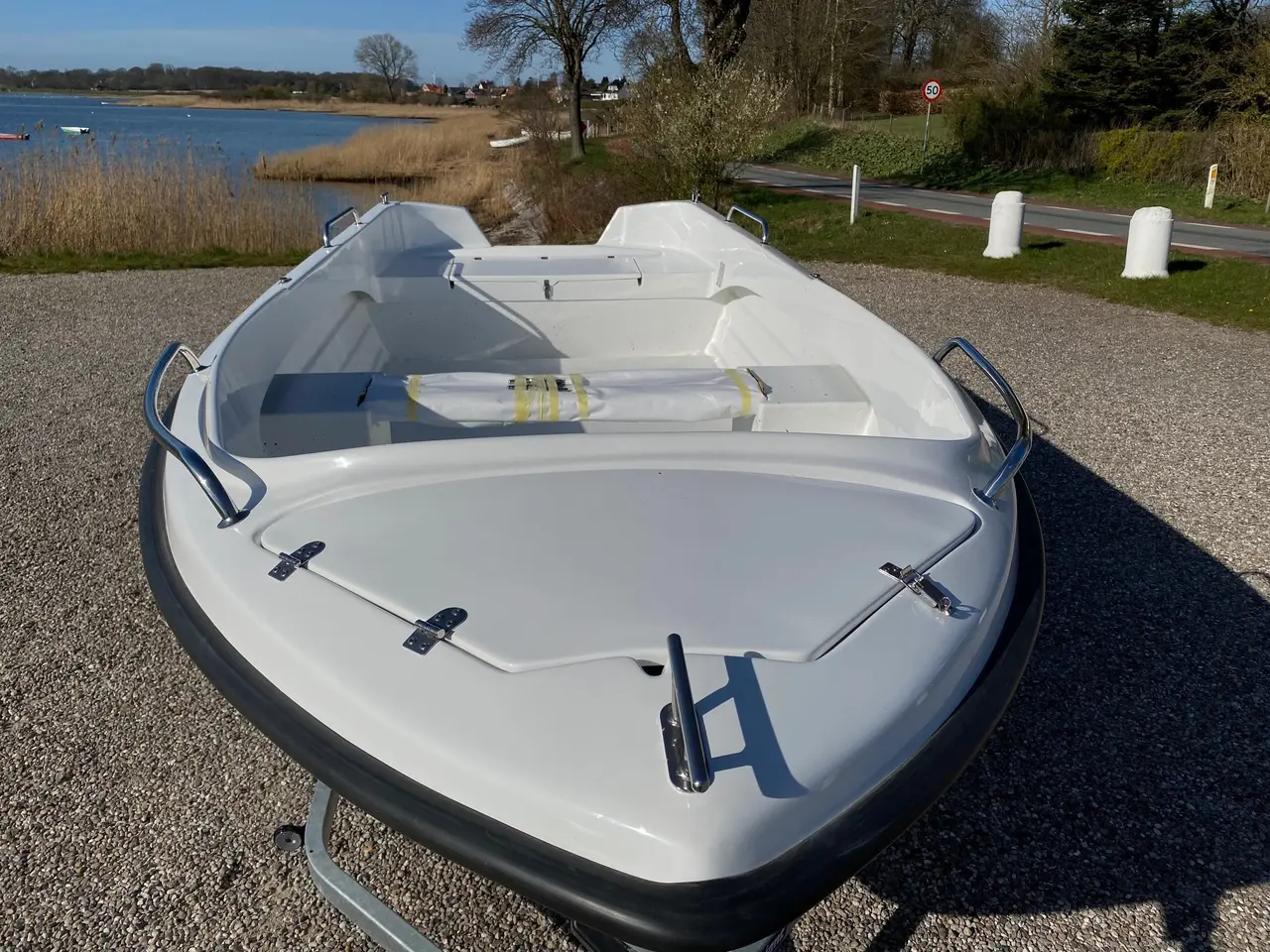 Billede 3 - Fjordjollen 470 Fisk