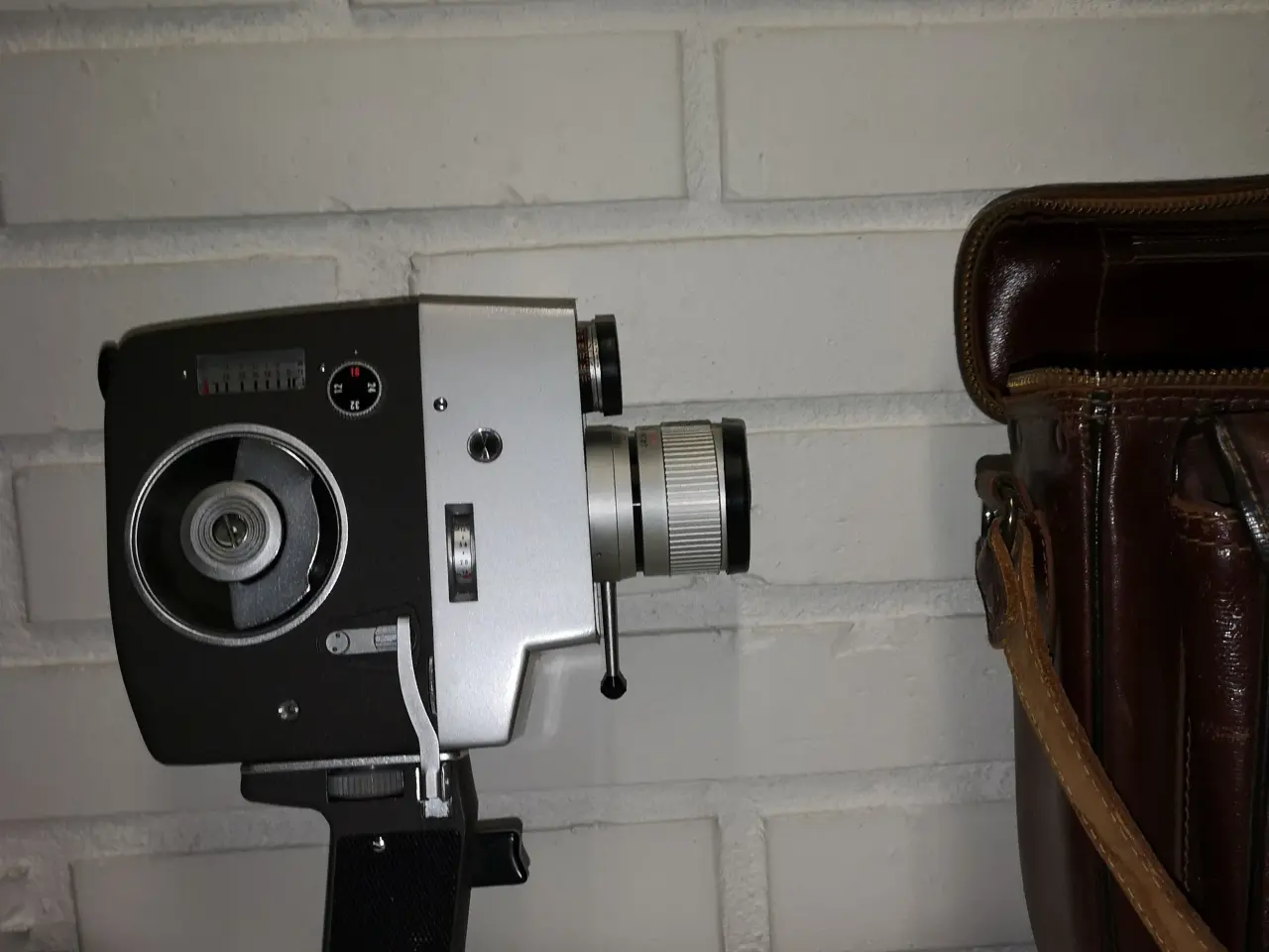 Billede 1 - Smalfilmkamera, ny pris