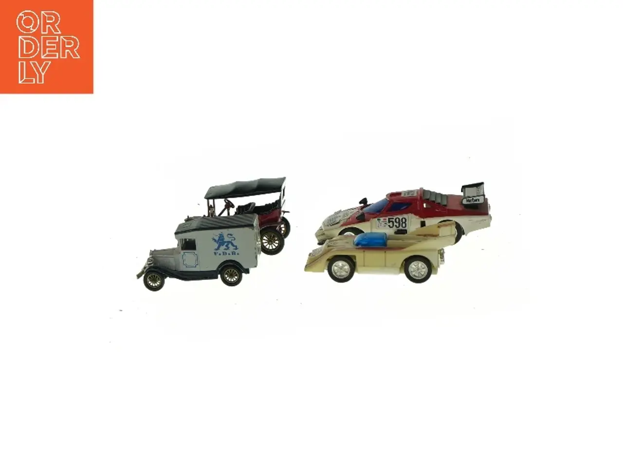 Billede 1 - Gamle biler (4 stk) (str. L: 8 til 12 cm)