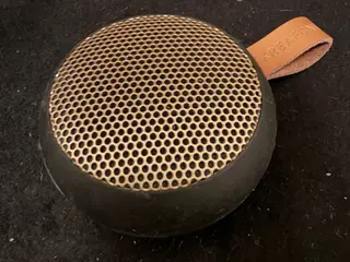 Kreafunk aGO Bluetooth-højttaler – sort/messing