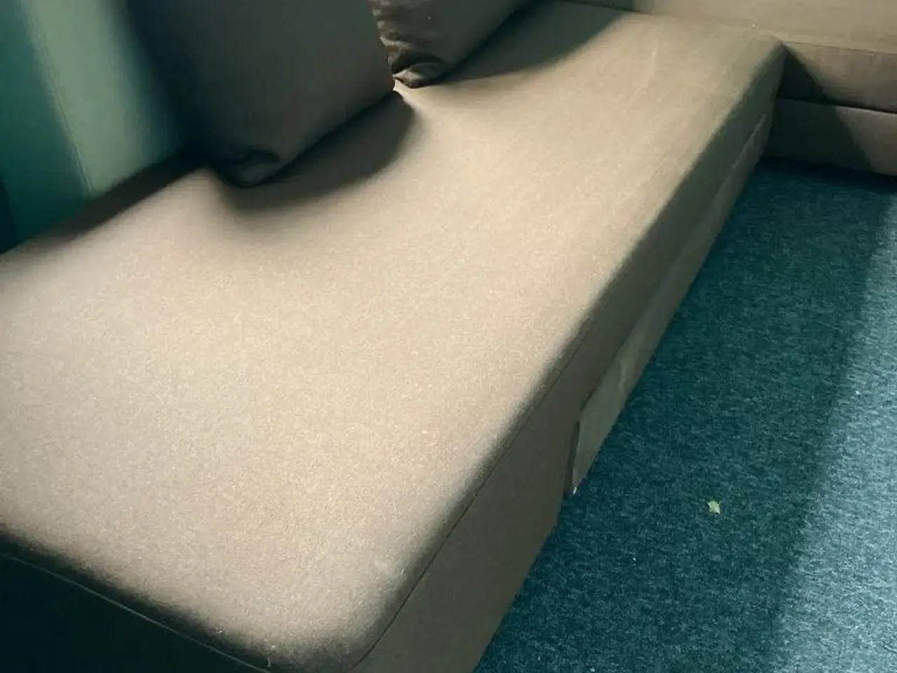 Billede 1 - GENOPSLAG DA KØBER UDEBLEV. sove/hjørnesofa