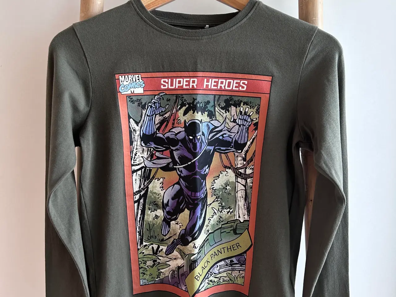 Billede 1 - Name It Black Panther bluse, str. 146-152 - NY