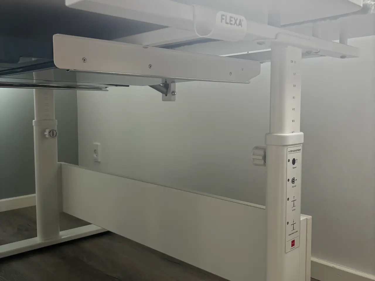 Billede 3 - FLEXA EVO skrivebord med frontvipning, skuffe