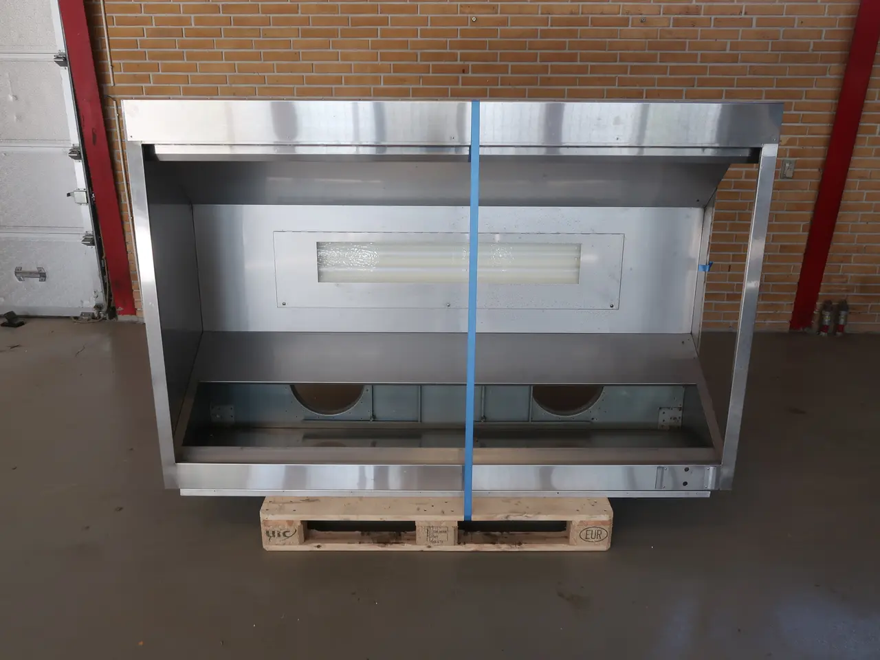 Billede 1 - Emfang med lys - 200x130x55,5 cm