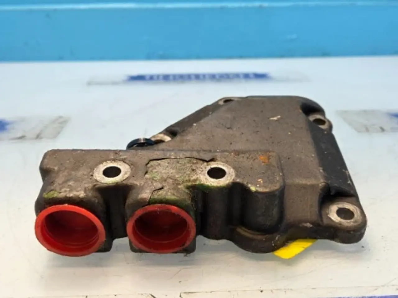 Billede 3 - John Deere 6068 Adapter Til Motoroliefilter DZ122690