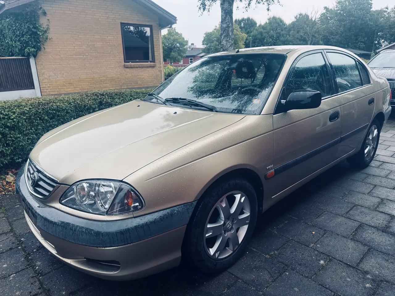 Billede 10 - Toyota avinses 1,8 VVTI sol Kørt 109.000