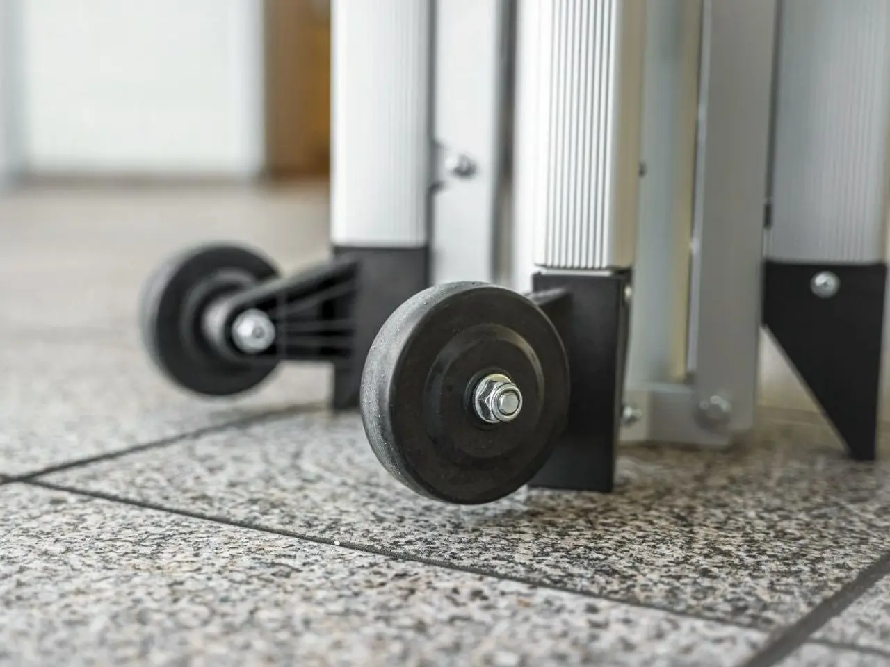 Billede 16 - CM340 Elektrisk Markiselift – Løft op til 130 kg op til 3,3 m højde