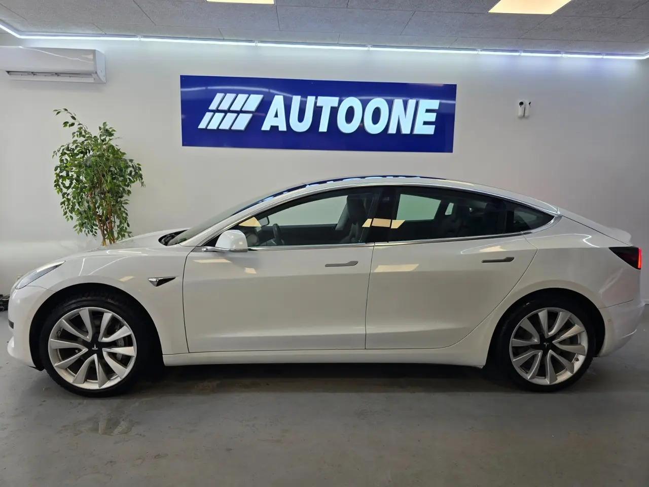 Billede 2 - Tesla Model 3  Standard Range+ RWD