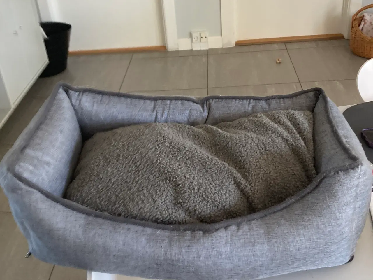 Billede 1 - Hundeseng med pude